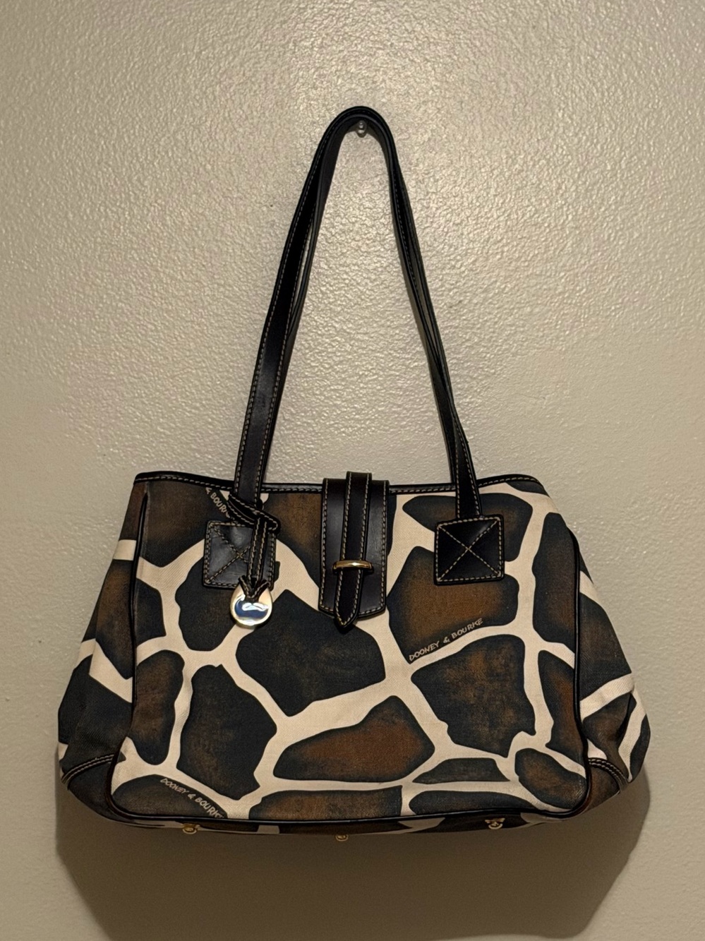 Dooney & Bourke Serengeti Giraffe Animal Print Shoulder Tote Bag/Purse